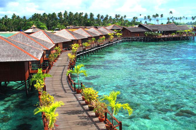 Best Beaches in Asia on a Budget 2016 Island Accomodation at its best in Malaysia