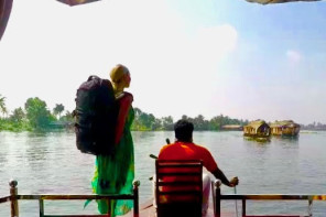 Backpack India Kerala Houseboats backwaters